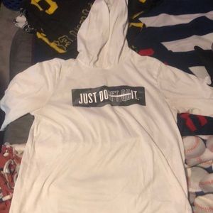 Men’s Small Nike Hooded Tee
